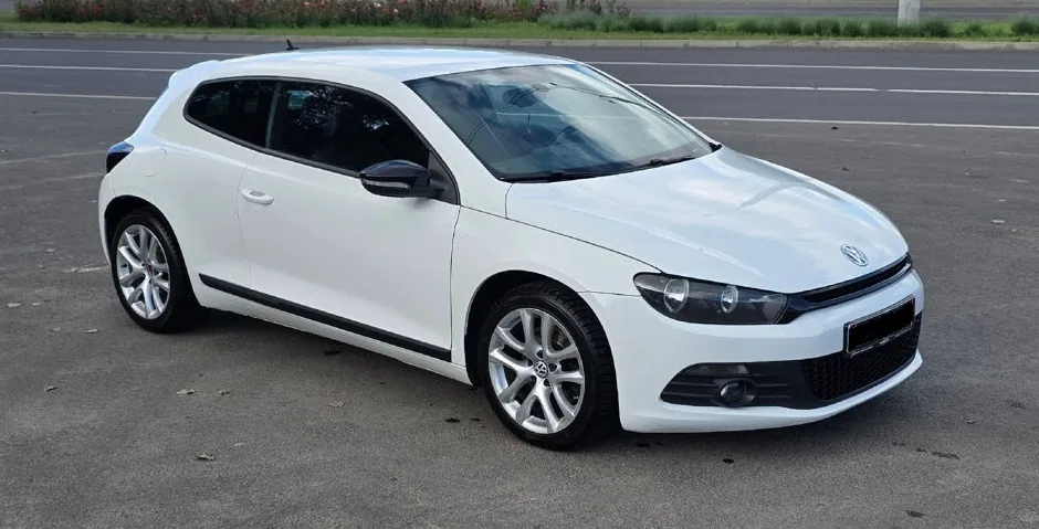 Volkswagen Scirocco III din 2009