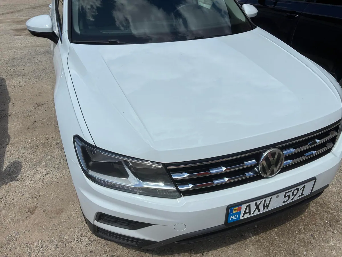 Volkswagen Tiguan SE 2018, версия для США